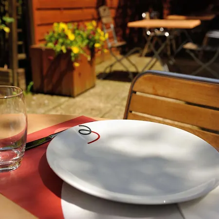 Otel Kyriad Nancy Ouest - Laxou