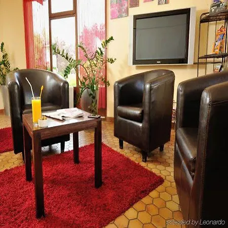 فندق Kyriad Nancy Ouest - Laxou 3*