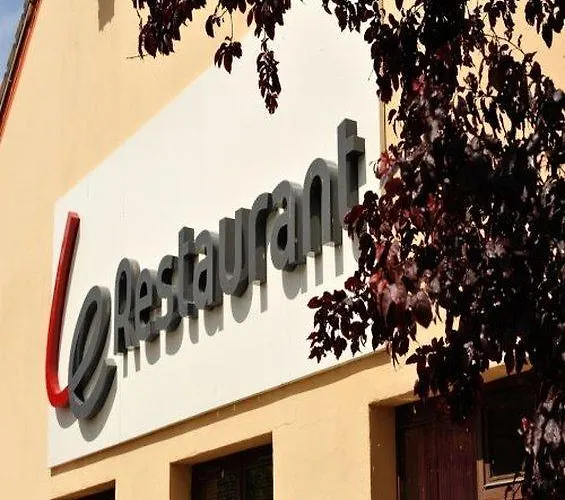 Kyriad Nancy Ouest - Laxou Hotel