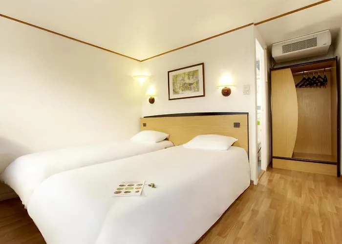 Kyriad Nancy Ouest - Laxou Hotel